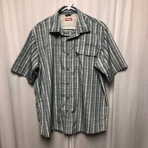 Wrangler Shirt Mens Size Large Premium Quality Blue Plaid Short Sleeve Button Up
